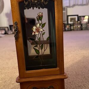 Vintage wood jewelry box